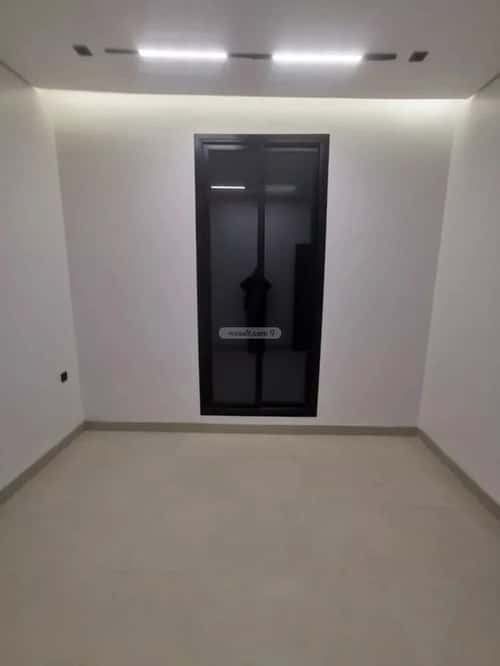 Villa 300 SQM Facing South on 18m Width Street Ar-Rimal, East Riyadh, Riyadh