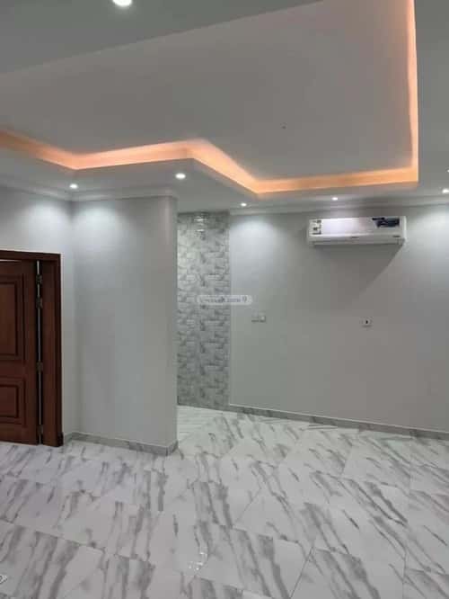 عمارة 232.56 متر مربع واجهة غربية الخبر الجنوبية، الخبر