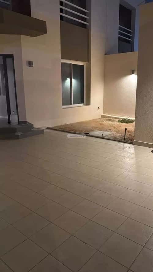 Villa 284.82 SQM Facing North with 7 Bedrooms Ar-Rimal, East Riyadh, Riyadh