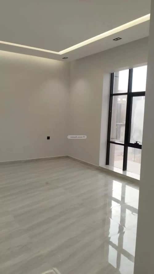Floor 206.51 SQM with 5 Bedrooms Okaz, South Riyadh, Riyadh