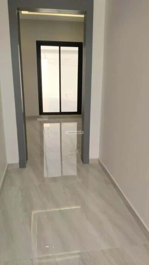 Floor 206.51 SQM with 5 Bedrooms Okaz, South Riyadh, Riyadh