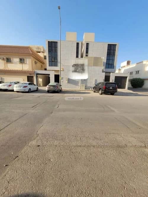 Villa 314.62 SQM Facing East on 15m Width Street West Al-Oraija, West Riyadh, Riyadh