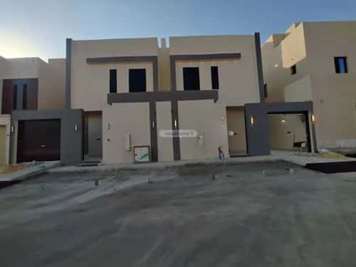 فيلا 200 متر مربع شرقية على شارع 20م طويق، غرب الرياض، الرياض