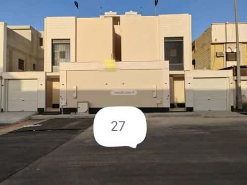 فيلا 200 متر مربع شرقية على شارع 15م العريجاء الغربي، غرب الرياض، الرياض