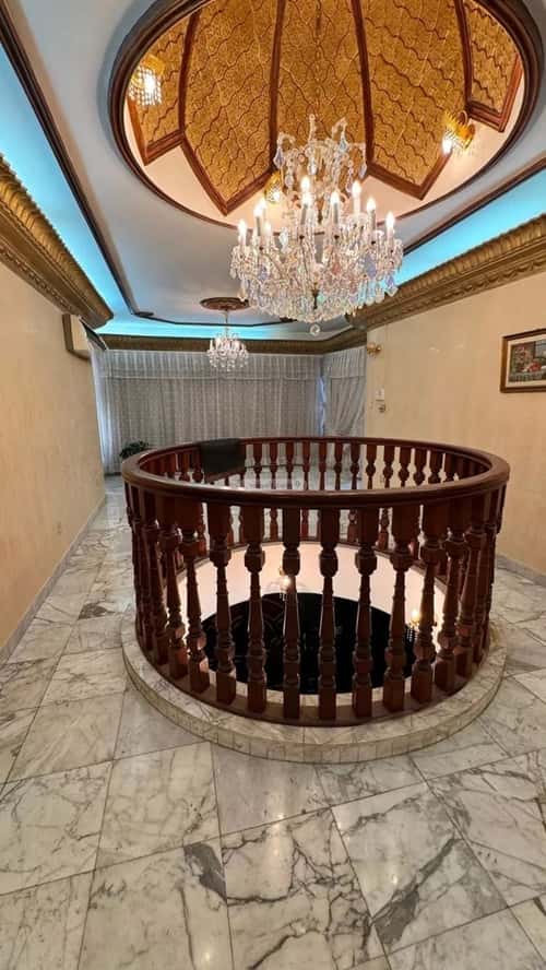 فيلا 1192 متر مربع واجهة شمالية ب 7 غرف الحزام الذهبي، الخبر
