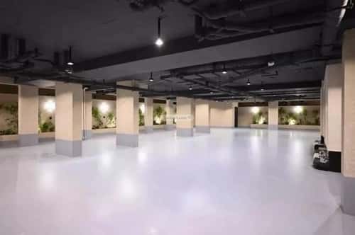 عمارة 600 متر مربع واجهة شمالية العليا، الخبر