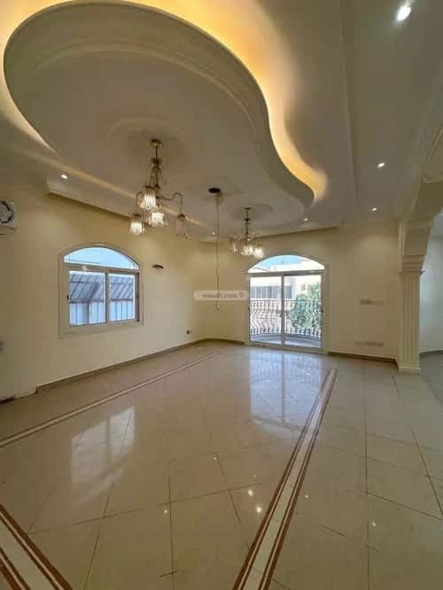 Villa 525 SQM Facing South with 12 Bedrooms Al Mohammadeyyah, North Jeddah, Jeddah