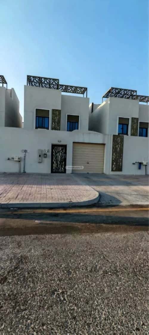 فيلا 354.5 متر مربع واجهة جنوبية ب 4 غرف الإسكان الشمالي، الدمام
