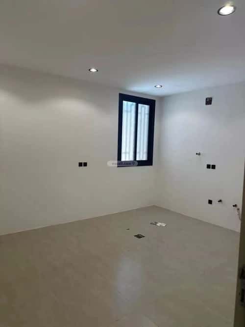 Floor 370.5 SQM with 5 Bedrooms Dahiat Namar, West Riyadh, Riyadh