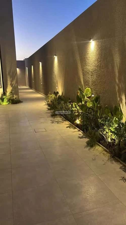 Villa 450 SQM Facing South on 15m Width Street Al-Mahdiyah, West Riyadh, Riyadh