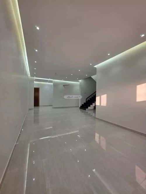 Villa 369.73 SQM Facing East on 32m Width Street Al-Wafaa, East Jeddah, Jeddah