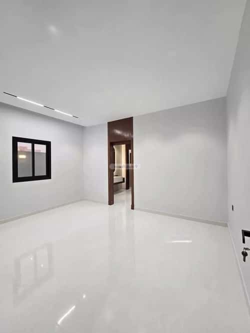 Villa 250.5 SQM Facing North on 32m Width Street Al Salyhyah, East Jeddah, Jeddah