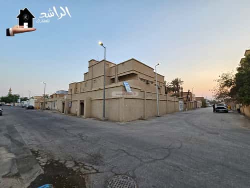 Building 405.3 SQM Facing North City Center, Eanizah