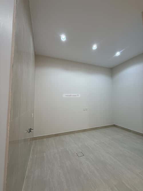 Villa 369.63 SQM Facing East on 20m Width Street Al-Mahdiyah, West Riyadh, Riyadh