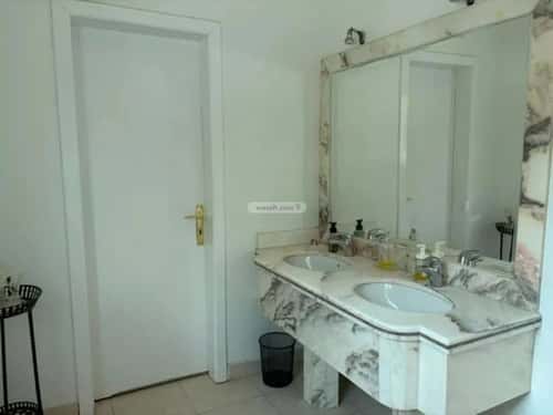 Villa 462 SQM Facing South on 15m Width Street As-Sahafa, North Riyadh, Riyadh