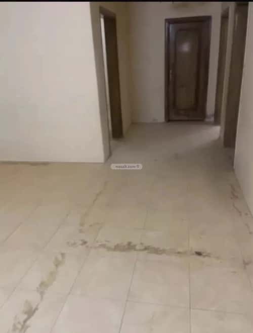 Floor 155.41 SQM with 5 Bedrooms Al-Janadriyah, East Riyadh, Riyadh