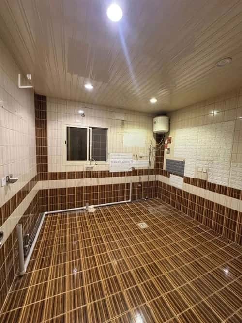 Floor 375 SQM with 5 Bedrooms Ishbiliyah, East Riyadh, Riyadh