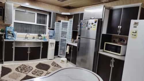 Floor 780 SQM with 5 Bedrooms Al-Andalus, East Riyadh, Riyadh