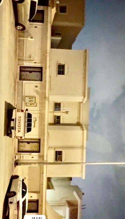 Building 588 SQM Facing North Al-Yarmuk, East Riyadh, Riyadh