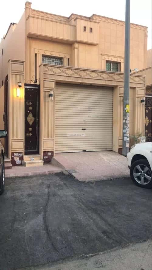 فيلا 325 متر مربع شمالية على شارع 20م إشبيلية، شرق الرياض، الرياض