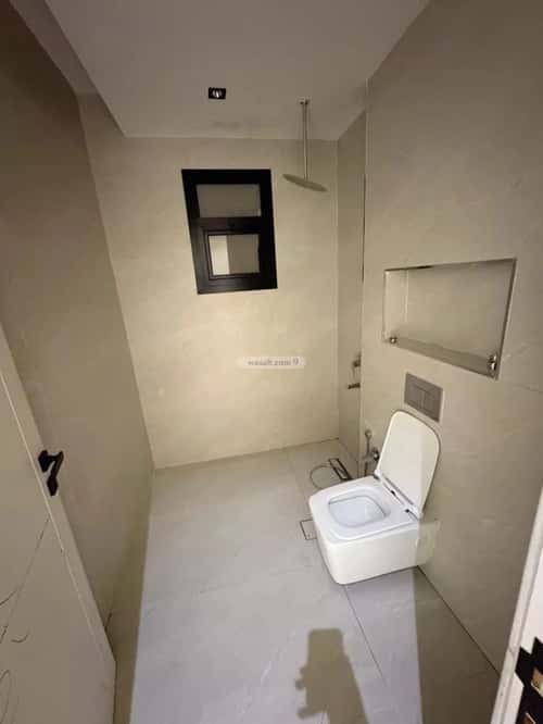 Floor 320 SQM with 5 Bedrooms Ishbiliyah, East Riyadh, Riyadh