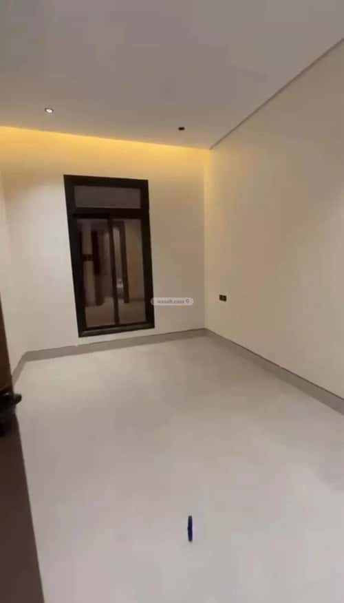 Villa 384 SQM Facing East with 7 Bedrooms Al-Qadisiyah, East Riyadh, Riyadh