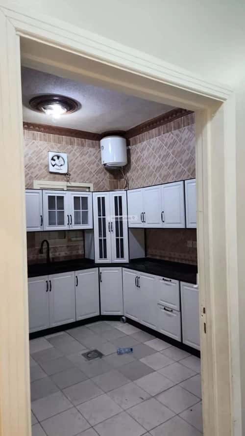 Apartment 460 SQM with 3 Bedrooms Al-Yarmuk, East Riyadh, Riyadh