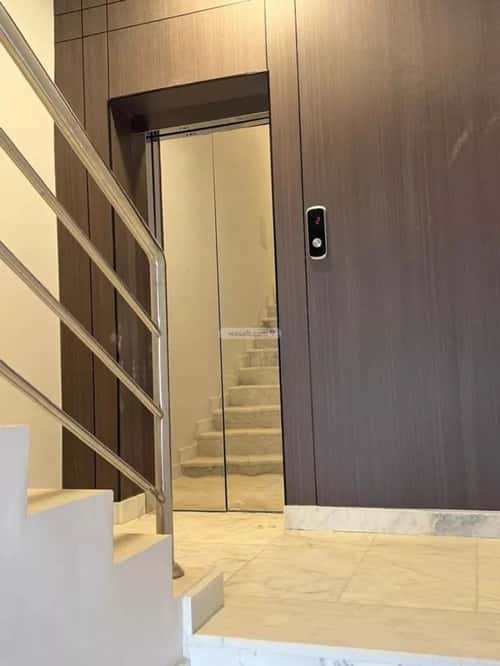 Floor 172.39 SQM with 5 Bedrooms Al-Janadriyah, East Riyadh, Riyadh