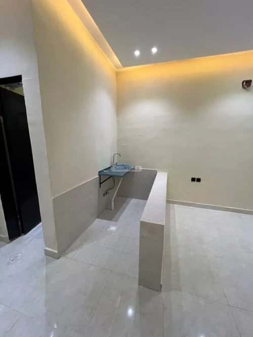 عمارة 1600 متر مربع واجهة غربية الرمال، شرق الرياض، الرياض