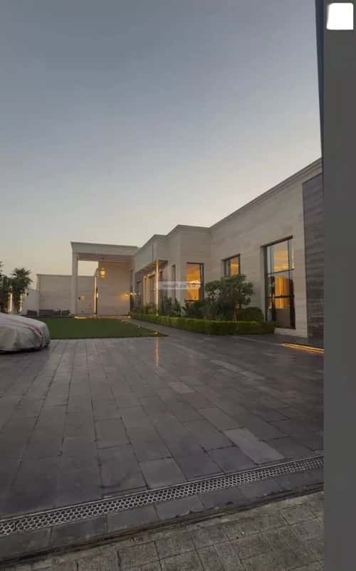 Rest House 4750 SQM Facing 4 Streets on 20m Width Street Ar-Rimal, East Riyadh, Riyadh