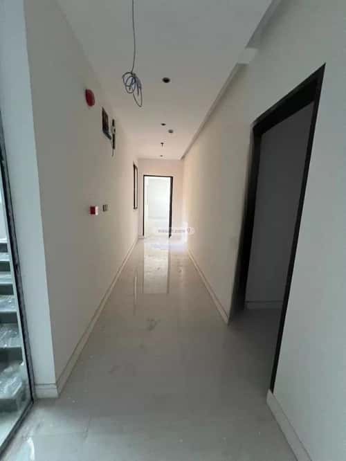 عمارة 1634 متر مربع واجهة شرقية الرمال، شرق الرياض، الرياض