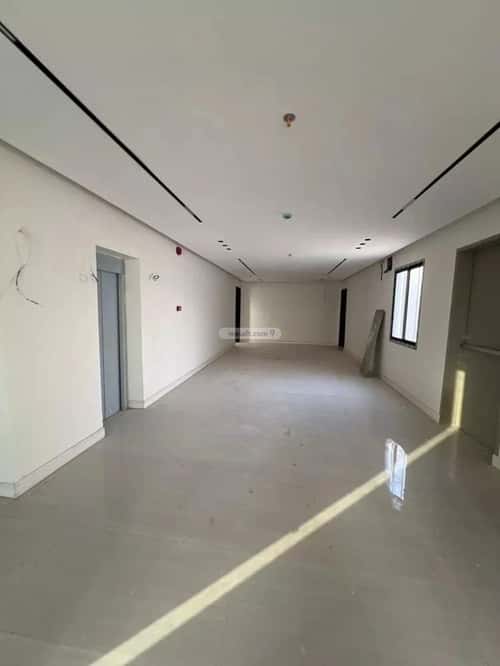 عمارة 1634 متر مربع واجهة شرقية الرمال، شرق الرياض، الرياض