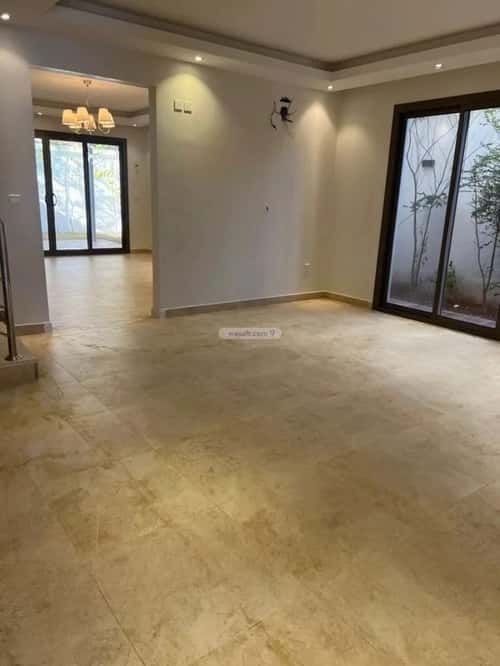 Villa 267.08 SQM Facing South with 9 Bedrooms Ar-Rimal, East Riyadh, Riyadh