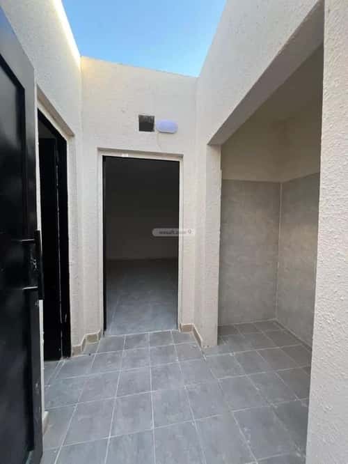 عمارة 2500 متر مربع الرمال، شرق الرياض، الرياض