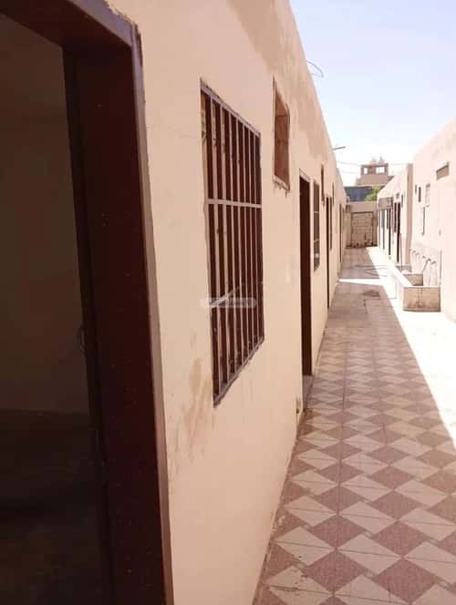 عمارة 1500 متر مربع واجهة غربية الرمال، شرق الرياض، الرياض