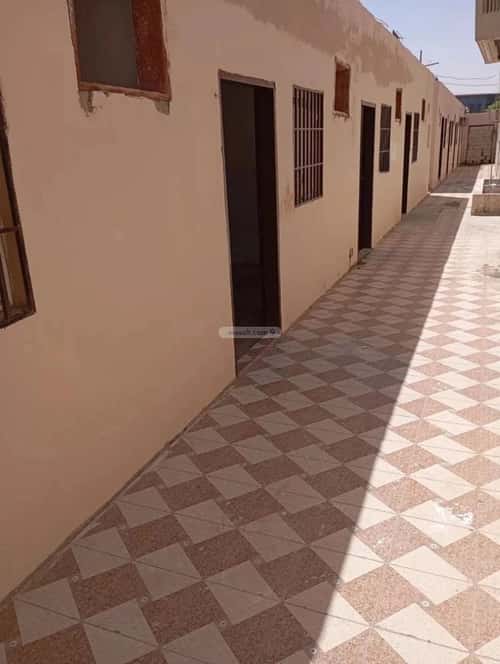 Building 1500 SQM Facing West Ar-Rimal, East Riyadh, Riyadh