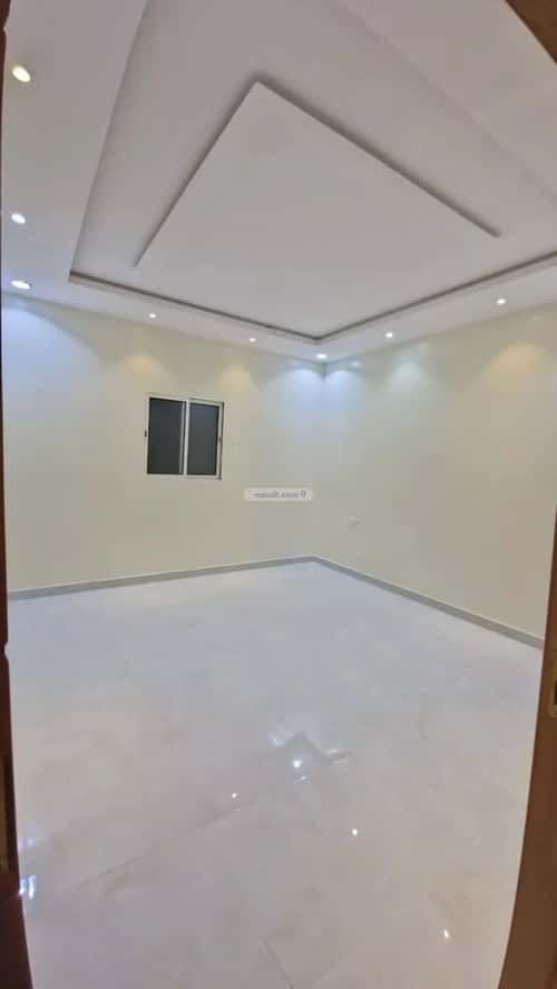 فيلا 200 متر مربع واجهة شرقية ب 9 غرف الجنادرية، شرق الرياض، الرياض