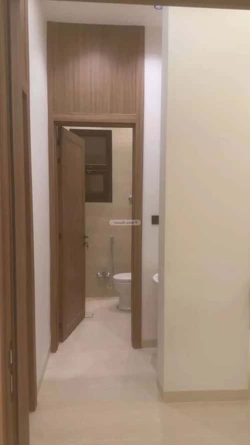 Villa 500 SQM Facing North with 4 Bedrooms Oraid, South Riyadh, Riyadh