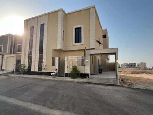 Villa 450 SQM Facing South on 20m Width Street Al-Mahdiyah, West Riyadh, Riyadh