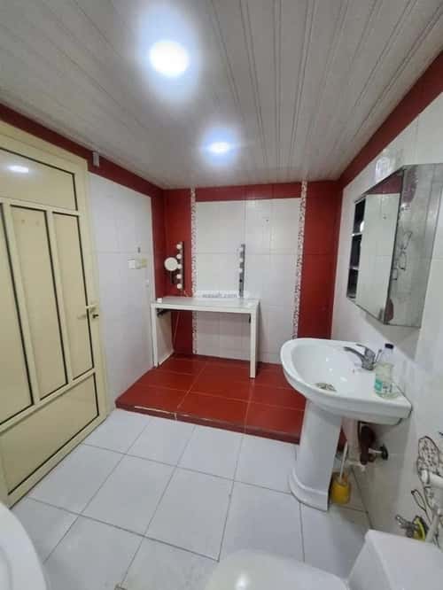 Floor 500 SQM with 6 Bedrooms Al Manar, Aldammam