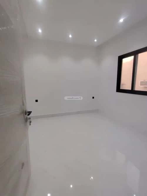 Villa 200 SQM Facing West on 25m Width Street West Al-Oraija, West Riyadh, Riyadh