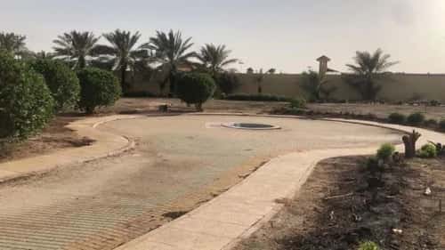 أرض 7500 متر مربع واجهة جنوبية الرمال، شرق الرياض، الرياض
