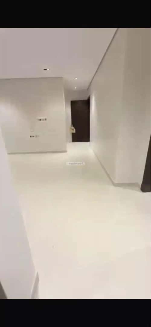 Apartment 517.5 SQM with 3 Bedrooms Oraid, South Riyadh, Riyadh