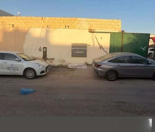 استراحة 1038.77 متر مربع شمالية على شارع 15م النور، شرق الرياض، الرياض
