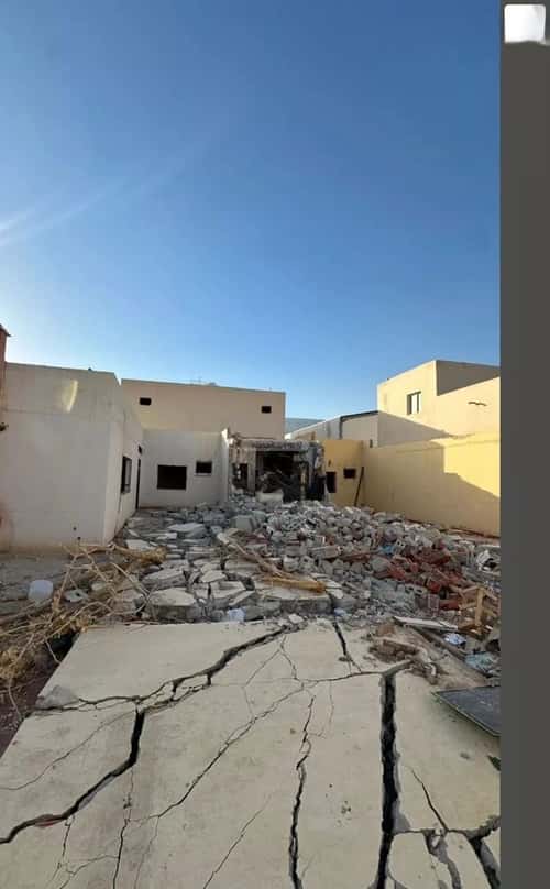 أرض 324.9 متر مربع واجهة جنوبية القادسية، شرق الرياض، الرياض