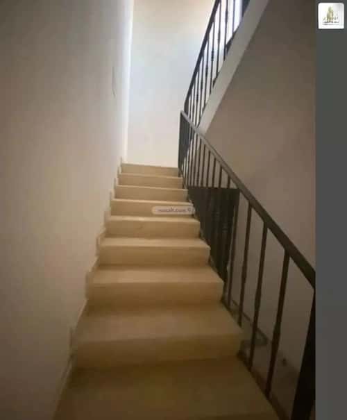 Floor 447 SQM with 8 Bedrooms Dahiat Namar, West Riyadh, Riyadh