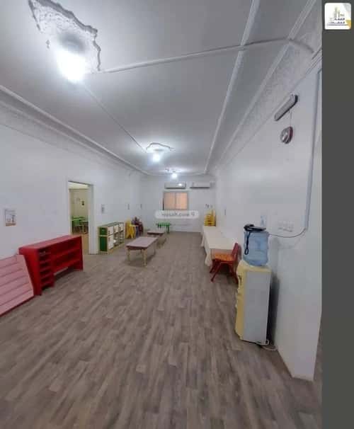 Villa 800 SQM Facing East with 10 Bedrooms Al-Khaleej, East Riyadh, Riyadh