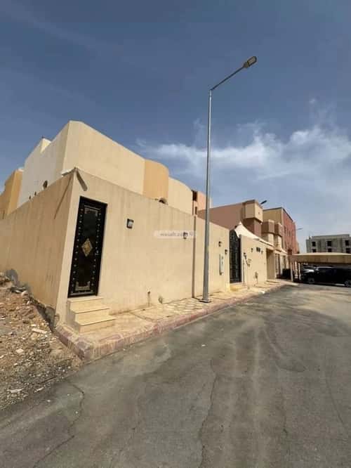 فيلا 400 متر مربع غربية على شارع 15م لبن، غرب الرياض، الرياض