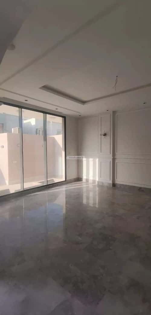 Villa 349.69 SQM Facing North with 8 Bedrooms Al Zomorod, North Jeddah, Jeddah