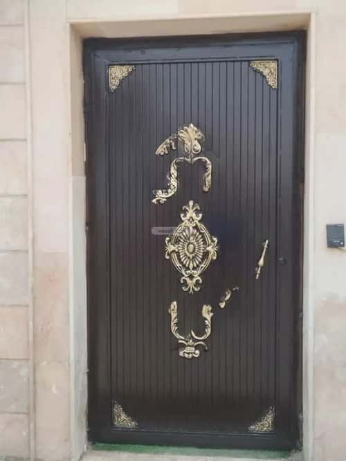 فيلا 312.5 متر مربع شمالية على شارع 15م الصواري، شمال جدة، جدة